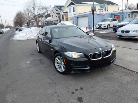 2014 BMW 5 Series 528i