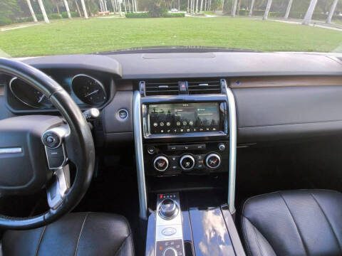 2017 Land Rover Discovery HSE