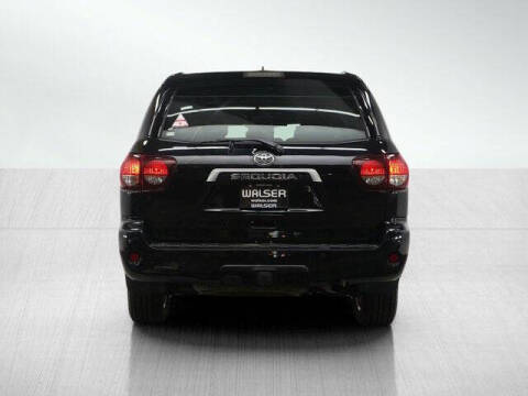 2022 Toyota Sequoia Platinum
