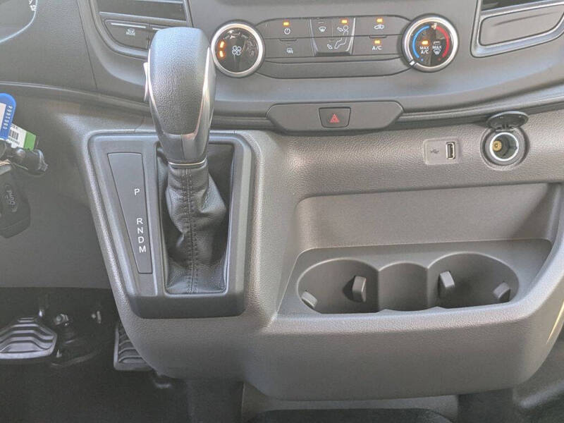 2025 Ford Transit