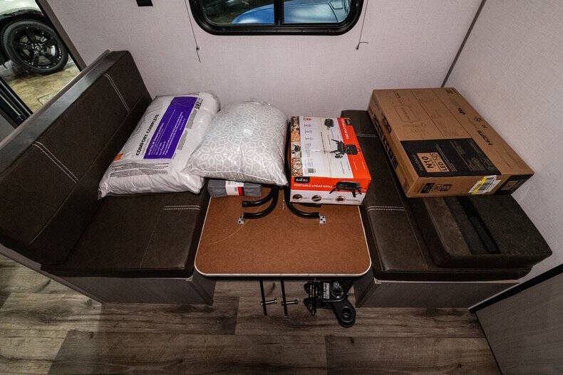 2024 Coleman Dutchman