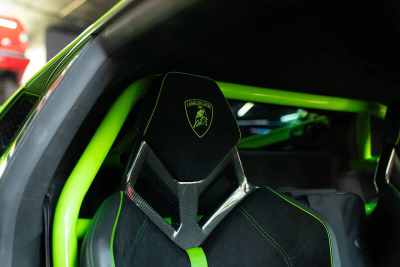 2022 Lamborghini Huracan STO
