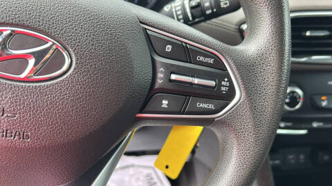 2019 Hyundai Santa Fe SE 2.4L