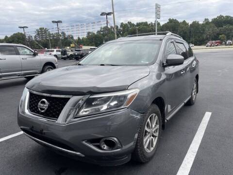 2016 Nissan Pathfinder for sale at Tim Short Auto Mall in Corbin KY