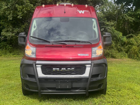 2022 Winnebago Solis