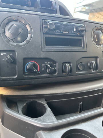 2014 Ford E-Series E-250