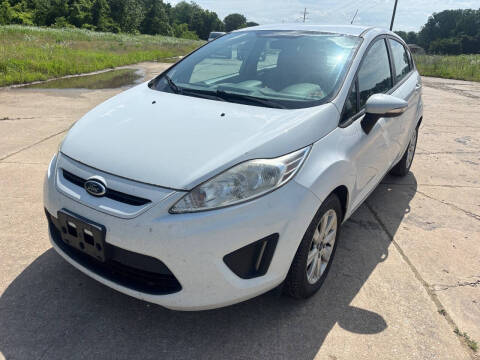 2013 Ford Fiesta SE