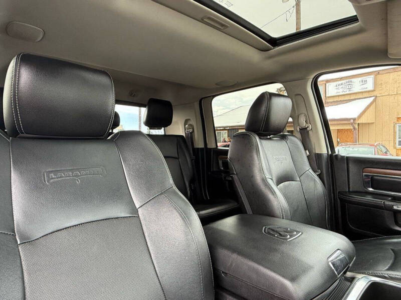 2016 RAM 3500 Laramie