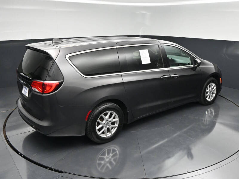 2017 Chrysler Pacifica Touring