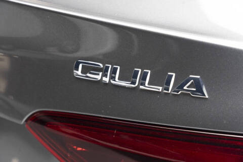 2022 Alfa Romeo Giulia Veloce