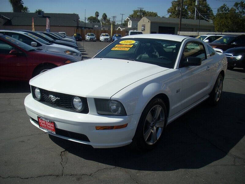 2006 Ford Mustang GT Premium