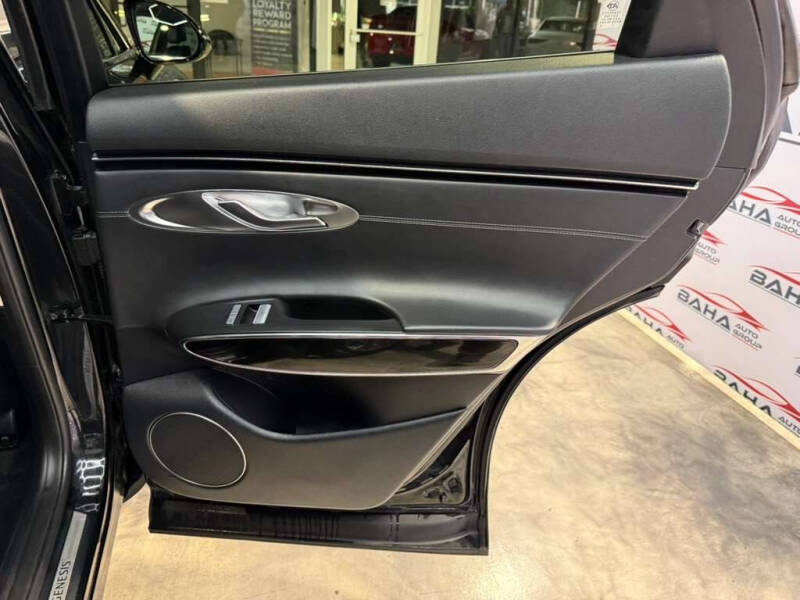 2025 Genesis GV70 2.5T Standard