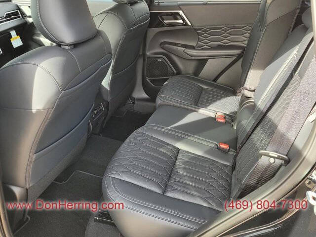 2026 Mitsubishi Outlander SEL