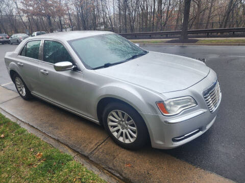 2013 Chrysler 300 for sale at Samson Motorcars inc in Bowling Green VA