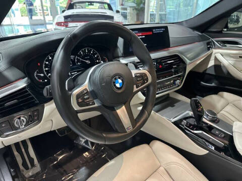 2018 BMW 5 Series 540i