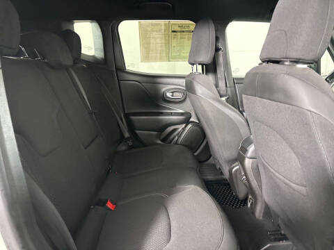 2022 Jeep Renegade Altitude