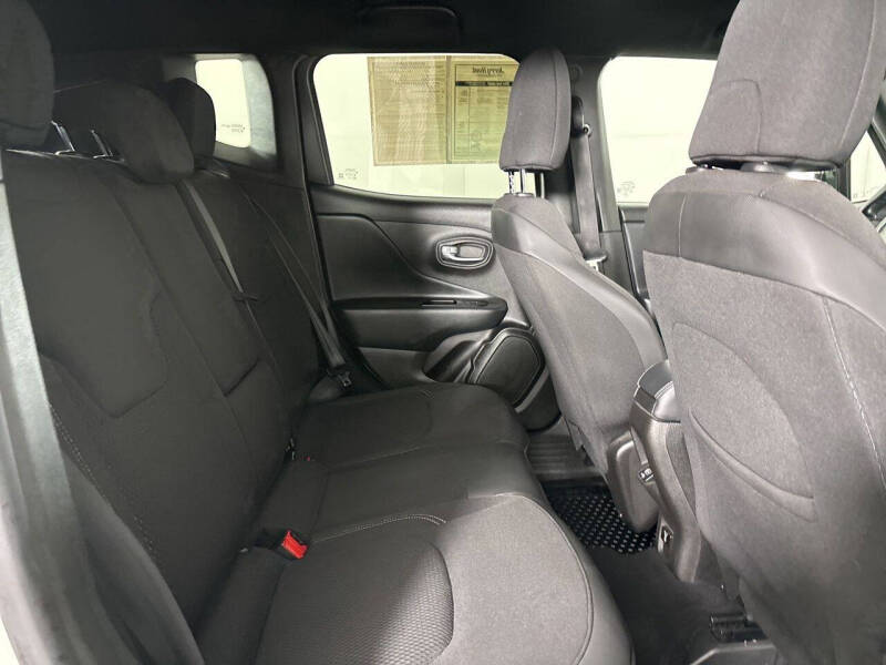 2022 Jeep Renegade Altitude