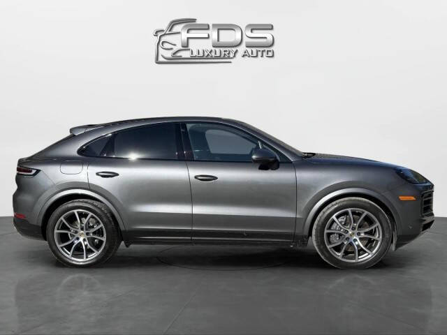 2024 Porsche Cayenne Coupe