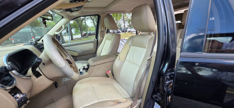 2010 Ford Explorer XLT