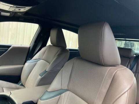 2024 Lexus ES 350 Luxury