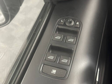 2008 Land Rover LR2 SE