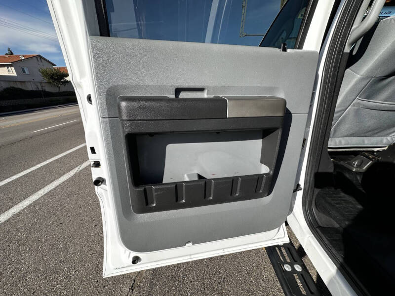 2016 Ford F-350 Super Duty XLT