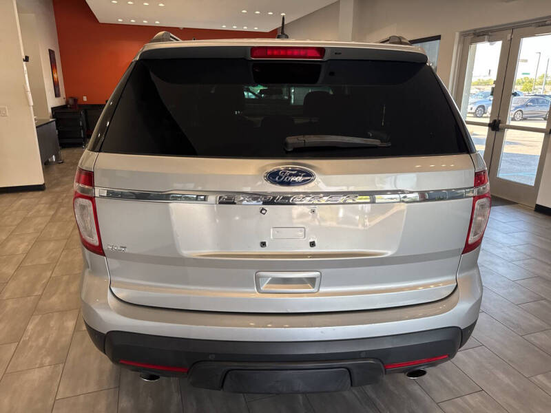 2011 Ford Explorer XLT