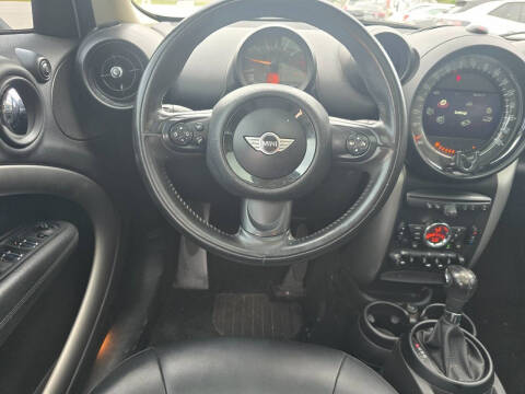 2015 MINI Countryman Cooper