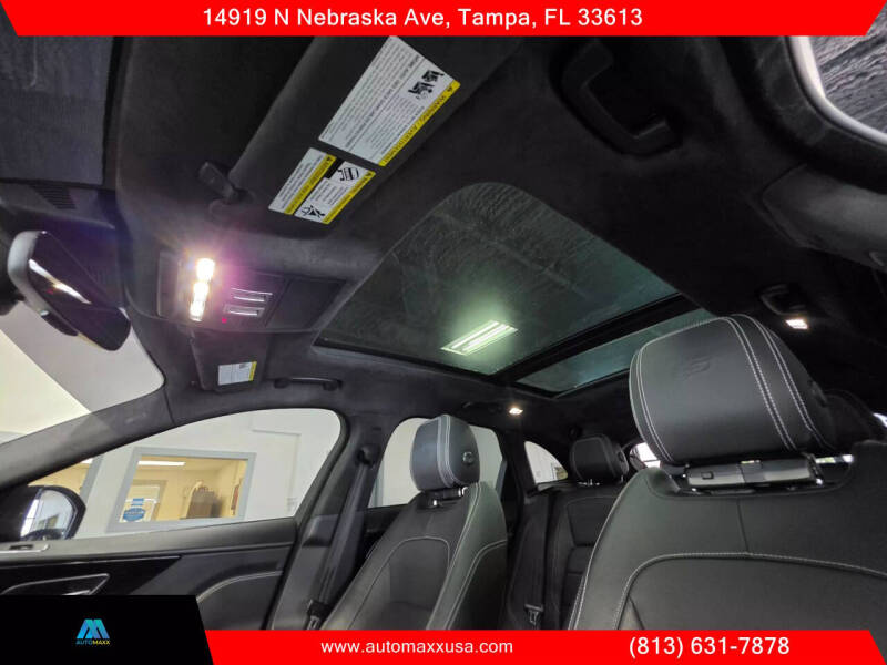 2019 Jaguar F-PACE S