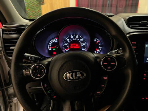 2019 Kia Soul +