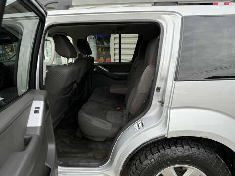 2012 Nissan Pathfinder SV