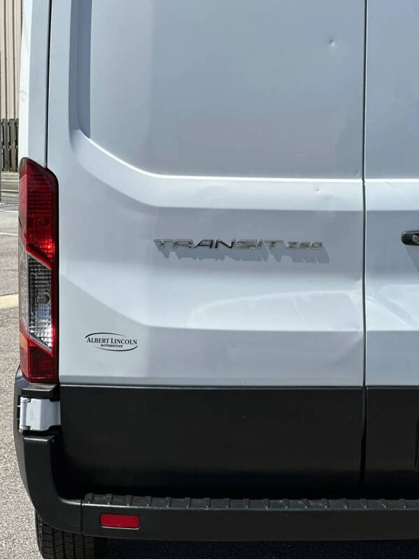 2022 Ford Transit