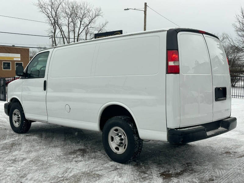 2016 Chevrolet Express 2500