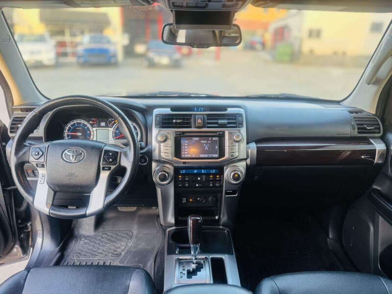 2016 Toyota 4Runner Limited