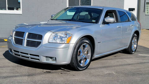 2007 Dodge Magnum for sale at Great Lakes Classic Cars LLC in Hilton NY