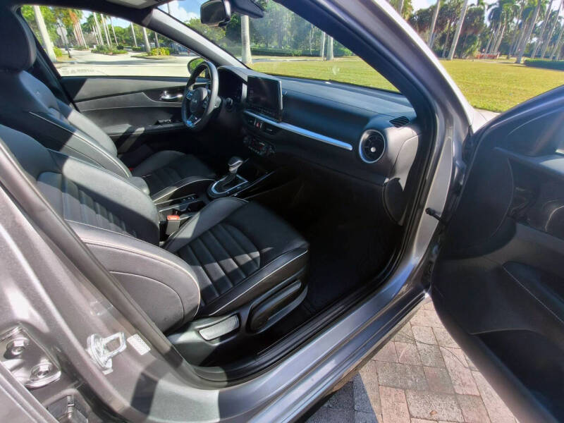 2023 Kia Forte GT-Line