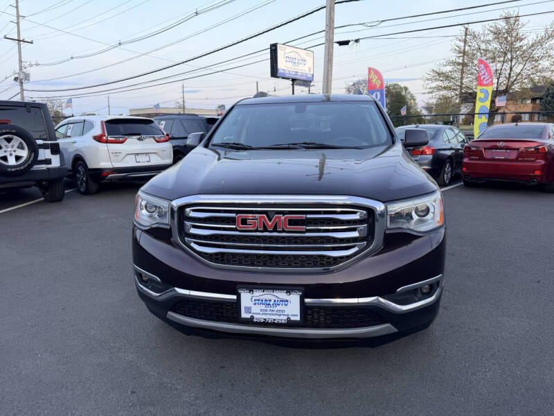 2017 GMC Acadia SLE-2