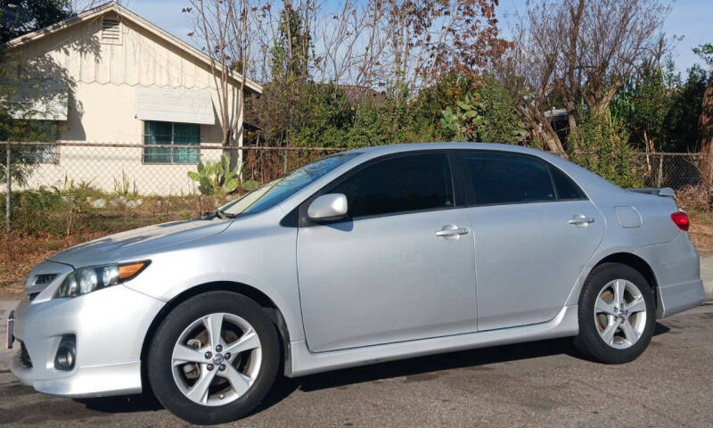 2013 Toyota Corolla S photo 7