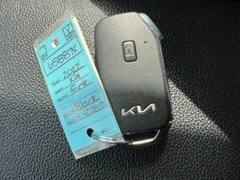 2022 Kia Forte GT Line
