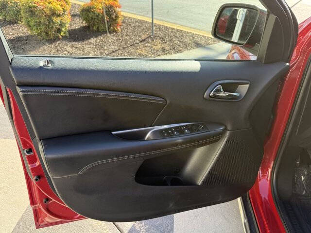 2020 Dodge Journey Crossroad