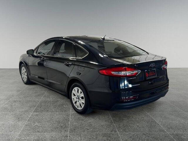 2019 Ford Fusion S