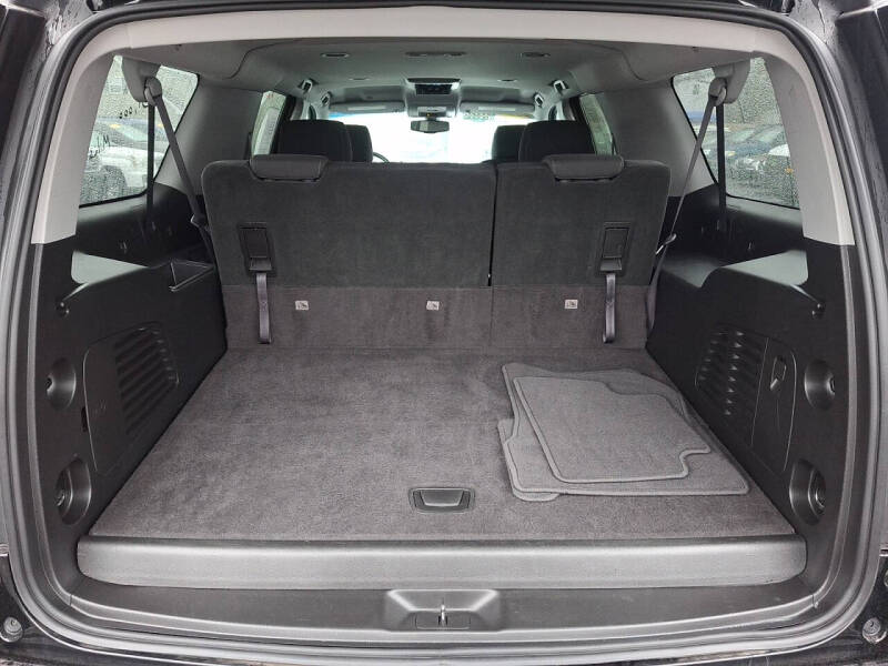 2017 Chevrolet Suburban LS