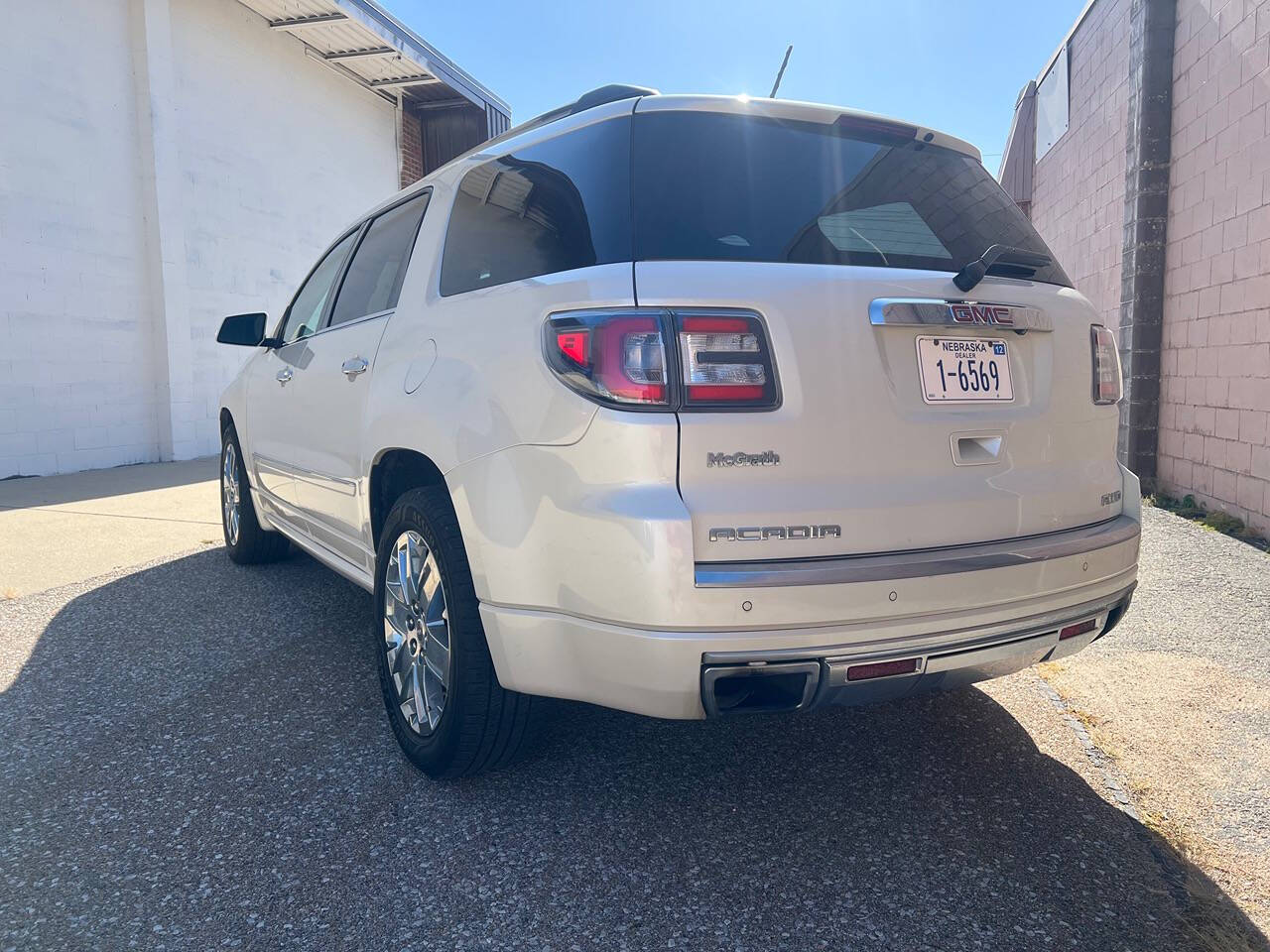 2015 GMC Acadia for sale at Slideways Customs Auto Sales in Omaha, NE