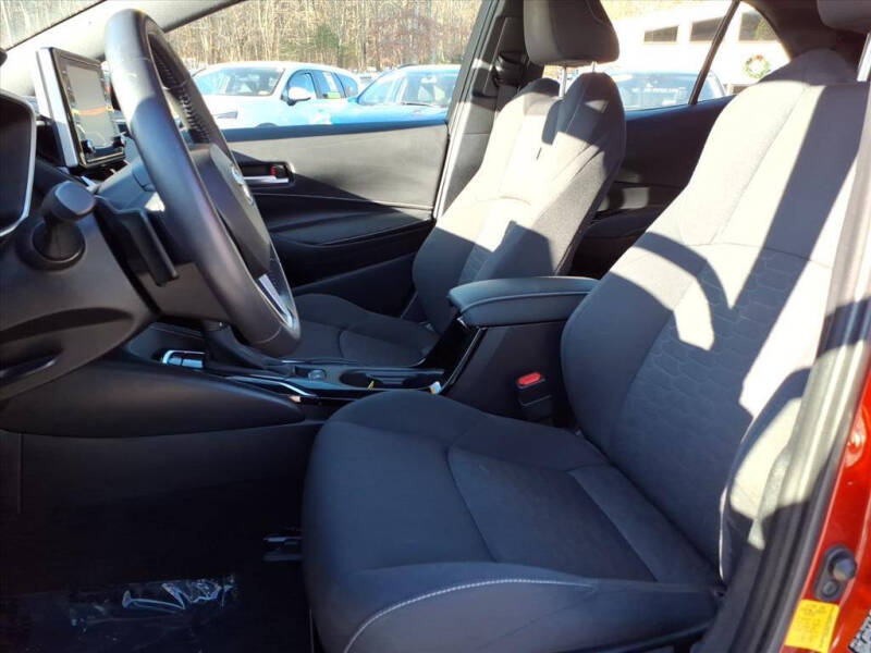 2020 Toyota Corolla Hatchback SE