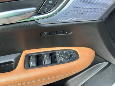 2020 Cadillac XT5 Premium Luxury