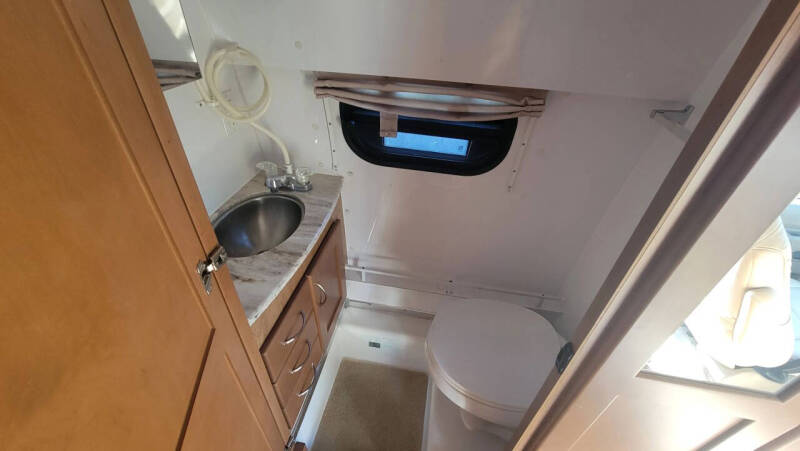 2010 Ford E-Series E-350 SD