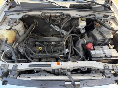 2010 Ford Escape XLS