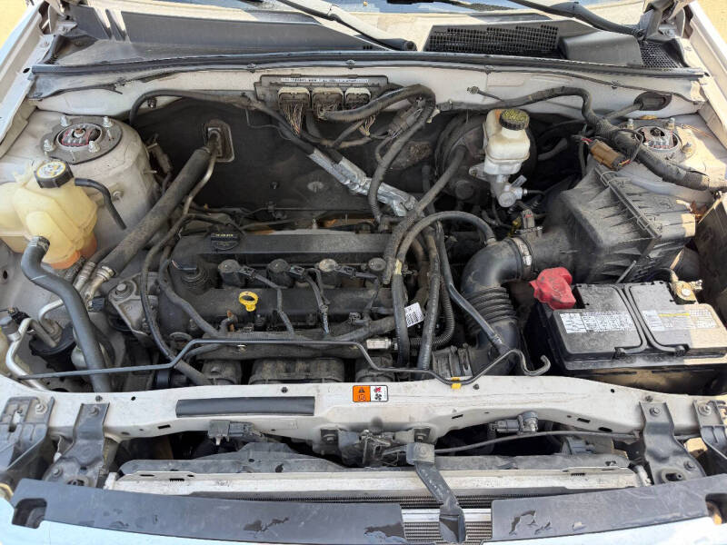 2010 Ford Escape XLS