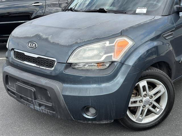 2011 Kia Soul +