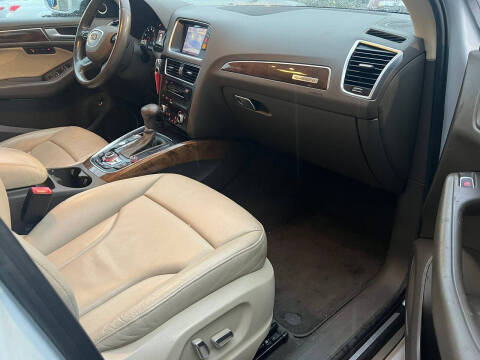 2015 Audi Q5 2.0T quattro Premium Plus